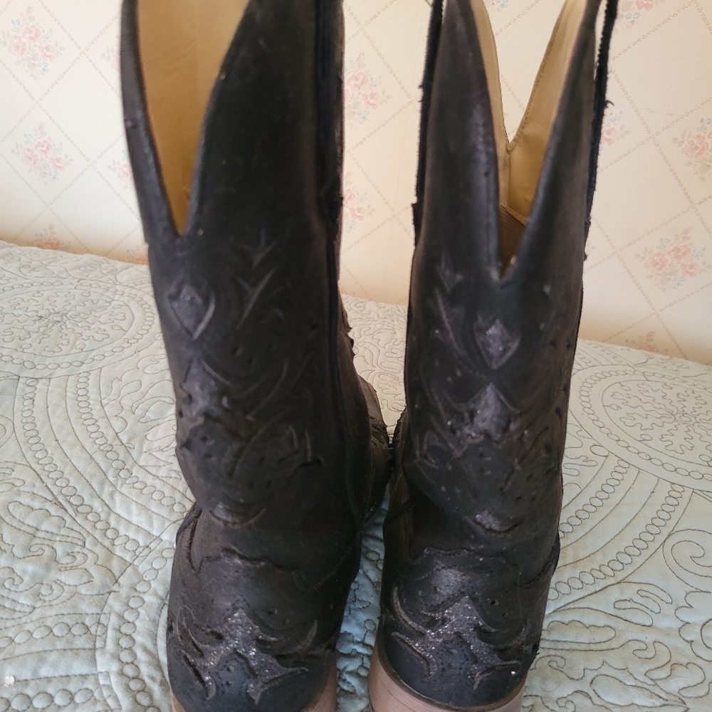 Square Toe Boots - Picture 3 of 6